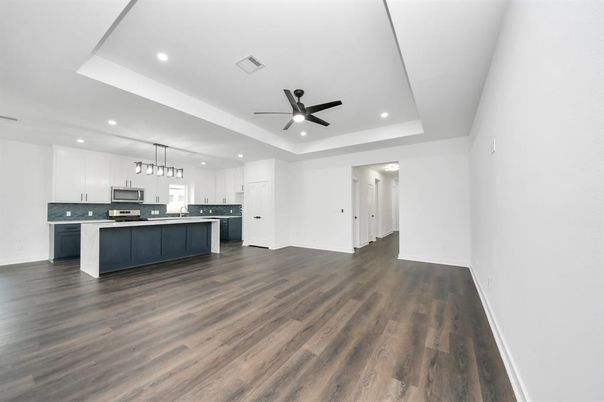 Interior, Kitchen, Pendant Lights, Recessed Lighting, Wood Texture Flooring