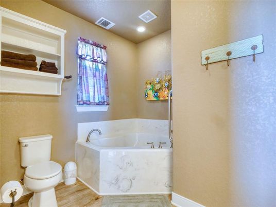 Bathroom, Interior, Recessed Lighting, Wood Texture Flooring