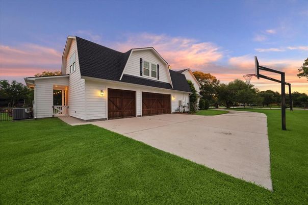 Attached, Backyard, Exterior, Facade, Cape Cod