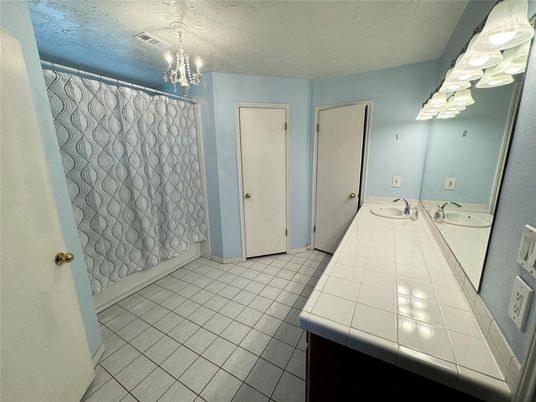 Bathroom, Interior, Tile Countertops