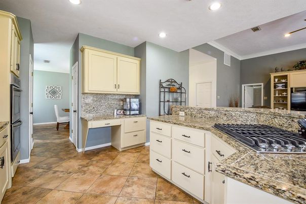 Interior, Kitchen, Recessed Lighting