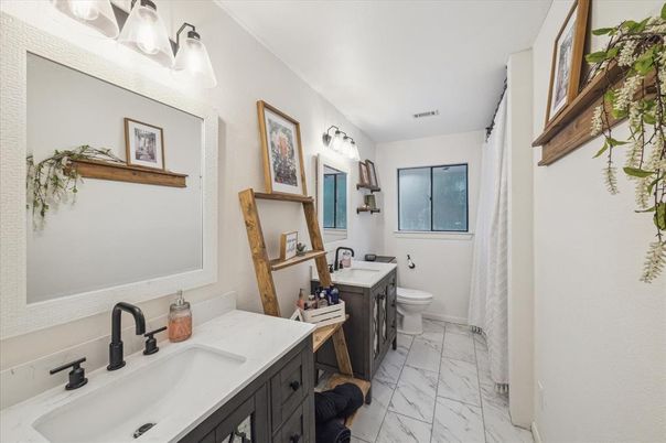 Bathroom, Dual Sink Vanities, Interior, Marble