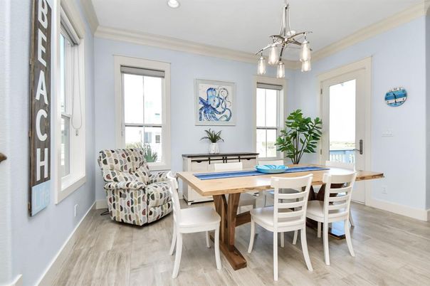 Dining room, Interior, Pendant Lights, Recessed Lighting, Wood Texture Flooring