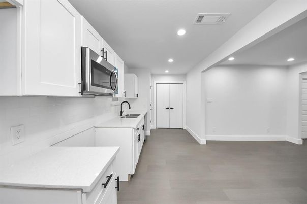 Interior, Kitchen, Recessed Lighting