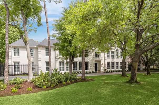 Backyard, Exterior, Facade, Georgian