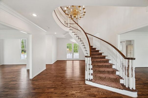 Chandelier, Interior, Recessed Lighting, Wood Texture Flooring