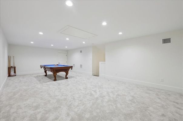 Billiard Table, Game Room, Interior, Recessed Lighting
