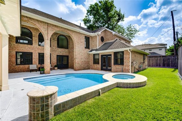 Backyard, Exterior, Pool