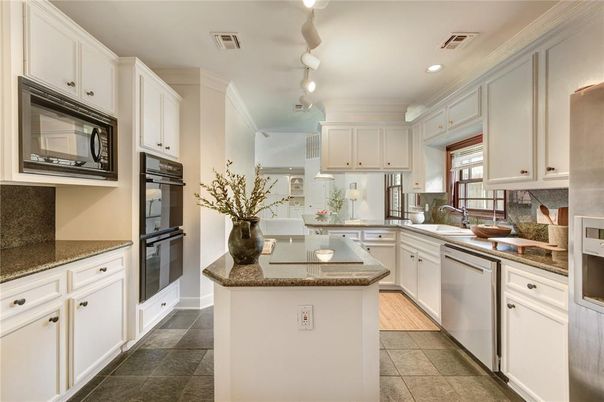 Interior, Kitchen, Recessed Lighting