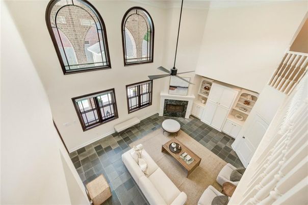 Fireplace, Interior, Living room