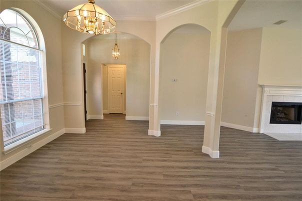 Chandelier, Fireplace, Interior, Pendant Lights, Wood Texture Flooring