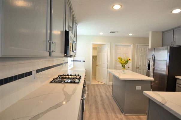 Interior, Kitchen, Recessed Lighting, Wood Texture Flooring