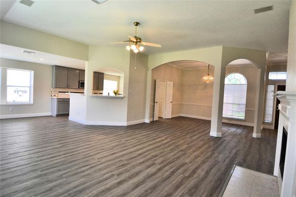 Fireplace, Interior, Kitchen, Pendant Lights, Recessed Lighting, Wood Texture Flooring