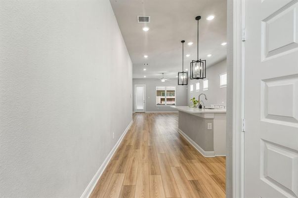 Interior, Pendant Lights, Recessed Lighting, Wood Texture Flooring