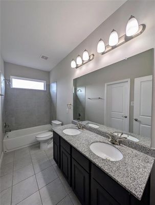Bathroom, Dual Sink Vanities, Interior