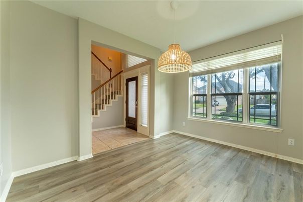 Empty room, Interior, Pendant Lights, Wood Texture Flooring