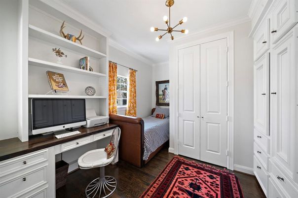 Home Office, Interior, Pendant Lights, Wood Texture Flooring