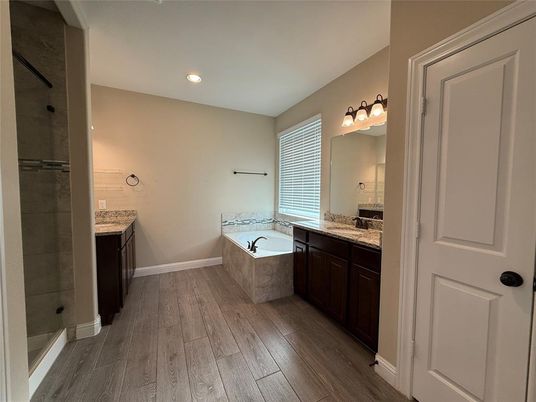 Bathroom, Interior, Recessed Lighting, Wood Texture Flooring