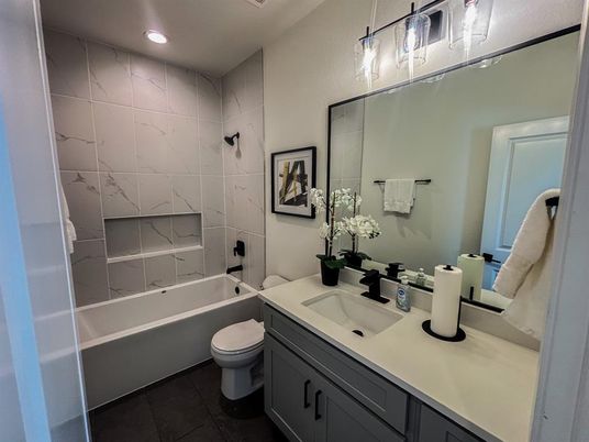 Bathroom, Interior, Marble Walls, Recessed Lighting