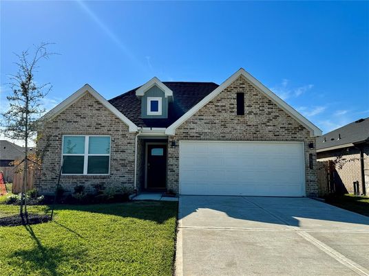 Attached, Exterior, Facade, Brick Facade, Brick Traditional