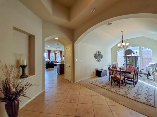 Chandelier, Dining room, Interior, Recessed Lighting