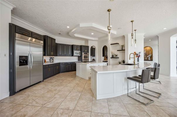 Interior, Kitchen, Pendant Lights, Recessed Lighting, Stainless Steel Appliances
