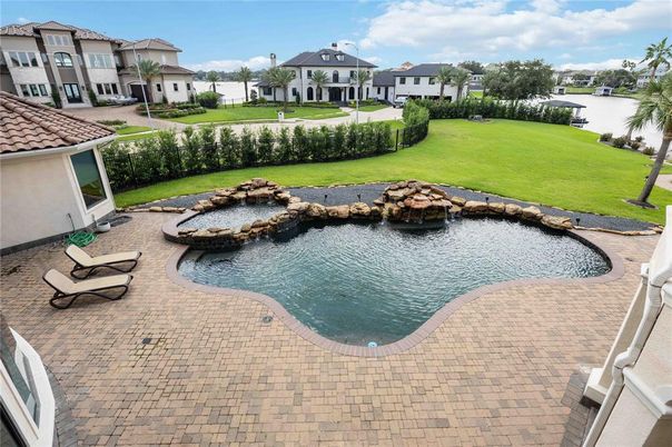 Exterior, Pool, Water
