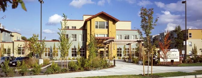 Exterior, Facade, Modern