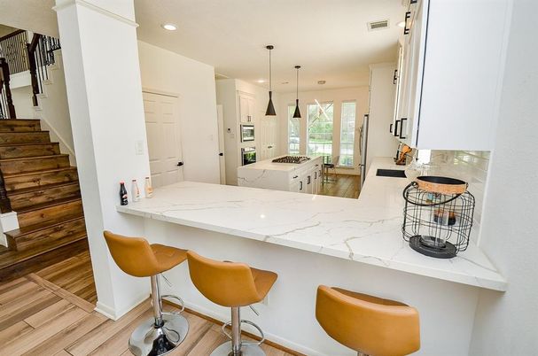 Interior, Kitchen, Pendant Lights, Recessed Lighting, Wood Texture Flooring
