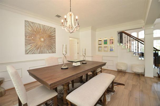 Chandelier, Dining room, Interior, Wood Texture Flooring