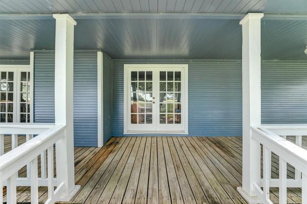Exterior, Wood Texture Flooring