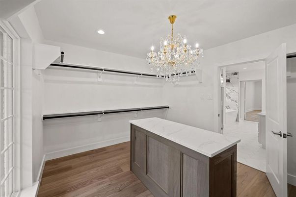 Chandelier, Interior, Recessed Lighting, Wood Texture Flooring
