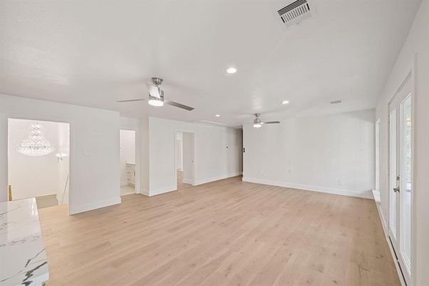 Empty room, Interior, Recessed Lighting, Wood Texture Flooring