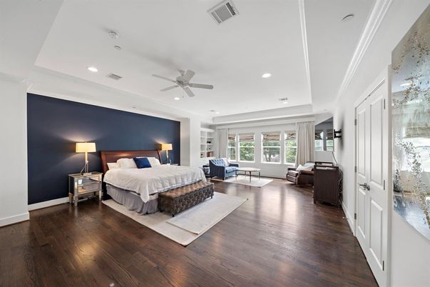 Bedroom, Interior, Recessed Lighting, Wood Texture Flooring