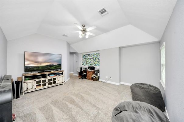 Home Office, Interior