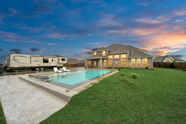 Backyard, Exterior, Pool