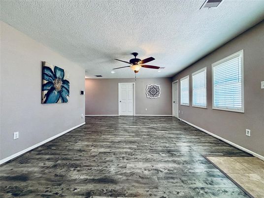 Empty room, Interior, Recessed Lighting, Wood Texture Flooring