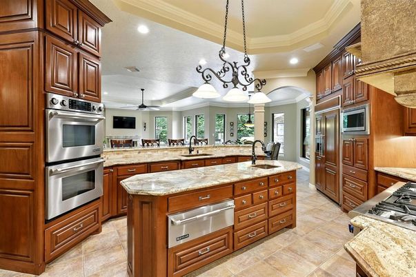 Chandelier, Interior, Kitchen, Pendant Lights, Recessed Lighting, Stainless Steel Appliances