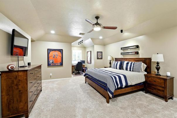 Bedroom, Interior, Recessed Lighting
