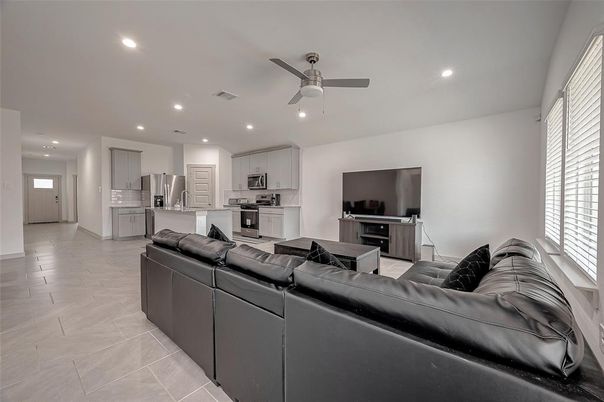 Interior, Kitchen, Living room, Recessed Lighting, Stainless Steel Appliances