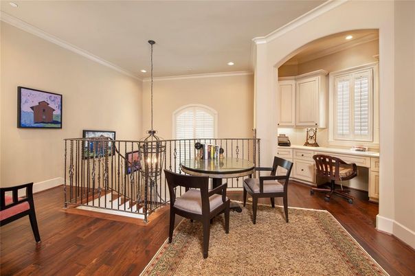 Home Office, Interior, Pendant Lights, Recessed Lighting, Wood Texture Flooring