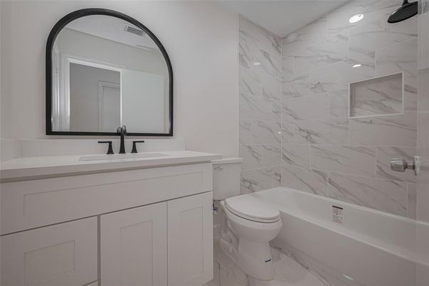 Bathroom, Interior, Marble, Marble Walls