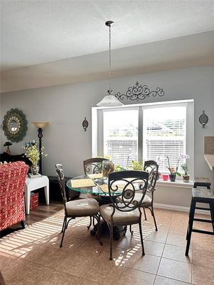 Dining room, Interior, Pendant Lights