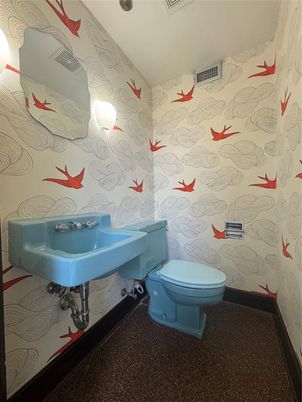 Bathroom, Interior