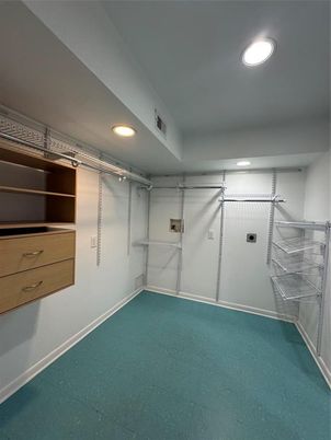 Interior, Recessed Lighting, Walk-in Closets
