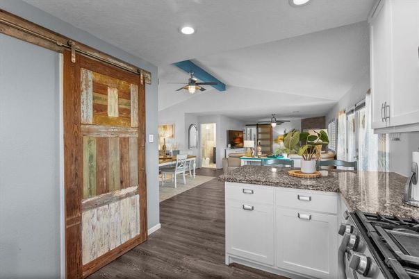 Dining room, Interior, Kitchen, Recessed Lighting, Wood Texture Flooring