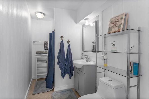 Bathroom, Interior