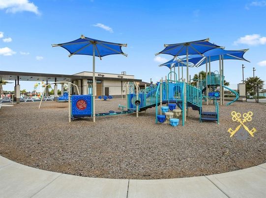 Backyard, Exterior, Playground