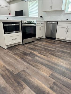 Interior, Kitchen, Stainless Steel Appliances, Wood Texture Flooring