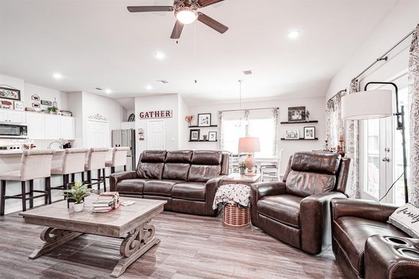 Interior, Kitchen, Living room, Pendant Lights, Recessed Lighting, Wood Texture Flooring